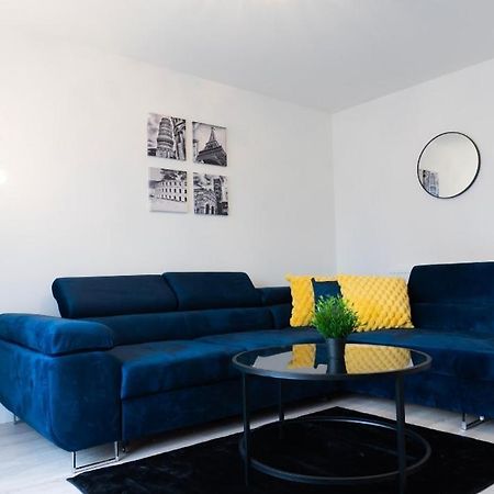 Villa Stylish House With Private Parking Glasgow Esterno foto