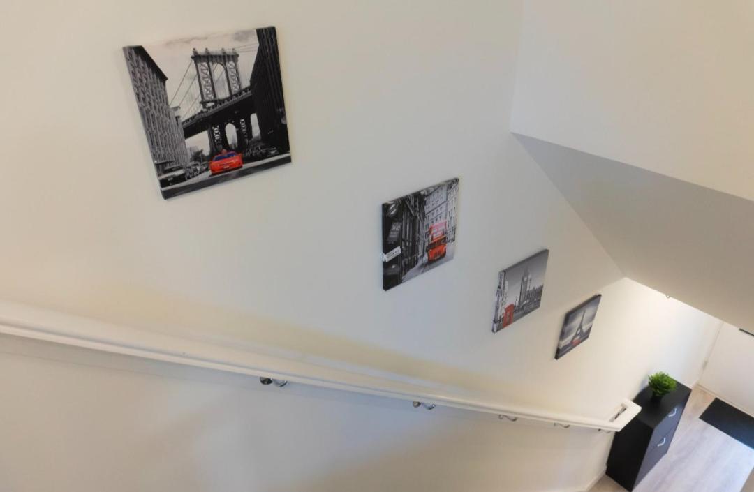 Villa Stylish House With Private Parking Glasgow Esterno foto