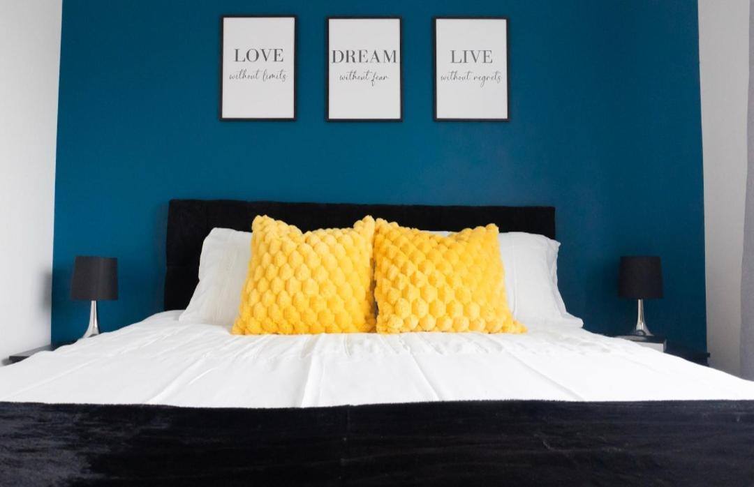 Villa Stylish House With Private Parking Glasgow Esterno foto