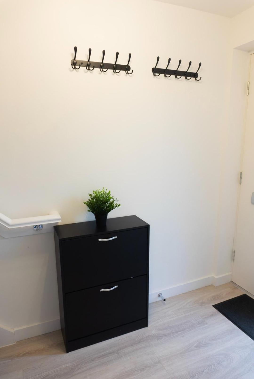 Villa Stylish House With Private Parking Glasgow Esterno foto